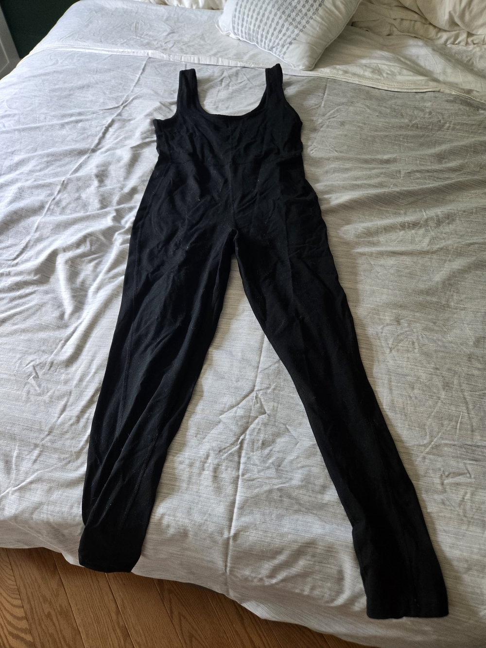 Dynamite Black Sleeveless Scoop-Neck Jumpsuit